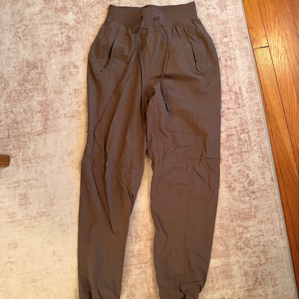 Lululemon License to Train HR Pant NOMD Size 2
